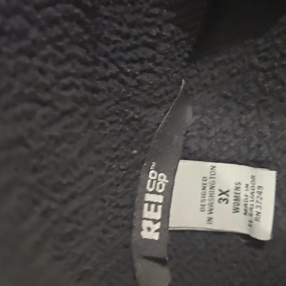 REI Fleece - Picture 2 of 4